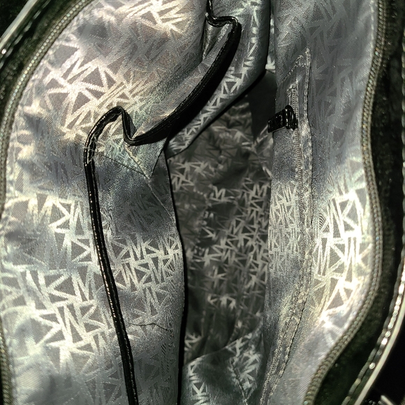 Mexx Purse - Picture 3 of 9